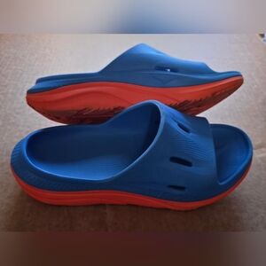 Hoka Ora Slides Blue and Orange Boys 7/Women's 9